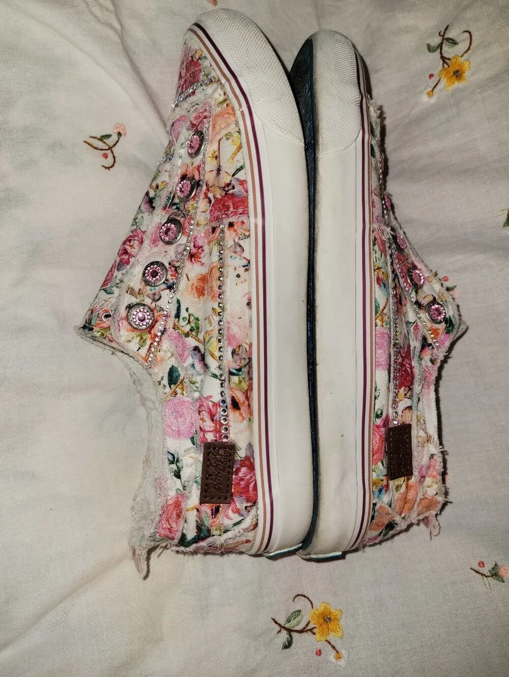Custom Rhinestone Embellished Floral Blowfish Floral Print Sneakers Size 7.5 - Picture 5 of 12